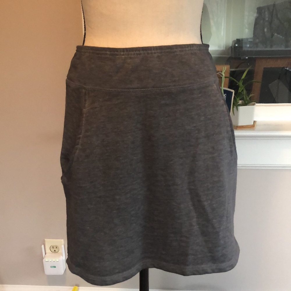 NWT casual skirt